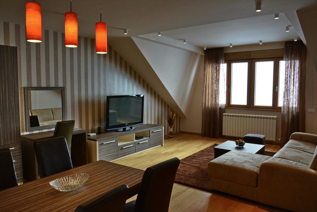 Klub Satelit Zlatibor Bed & Breakfast Eksteriør bilde