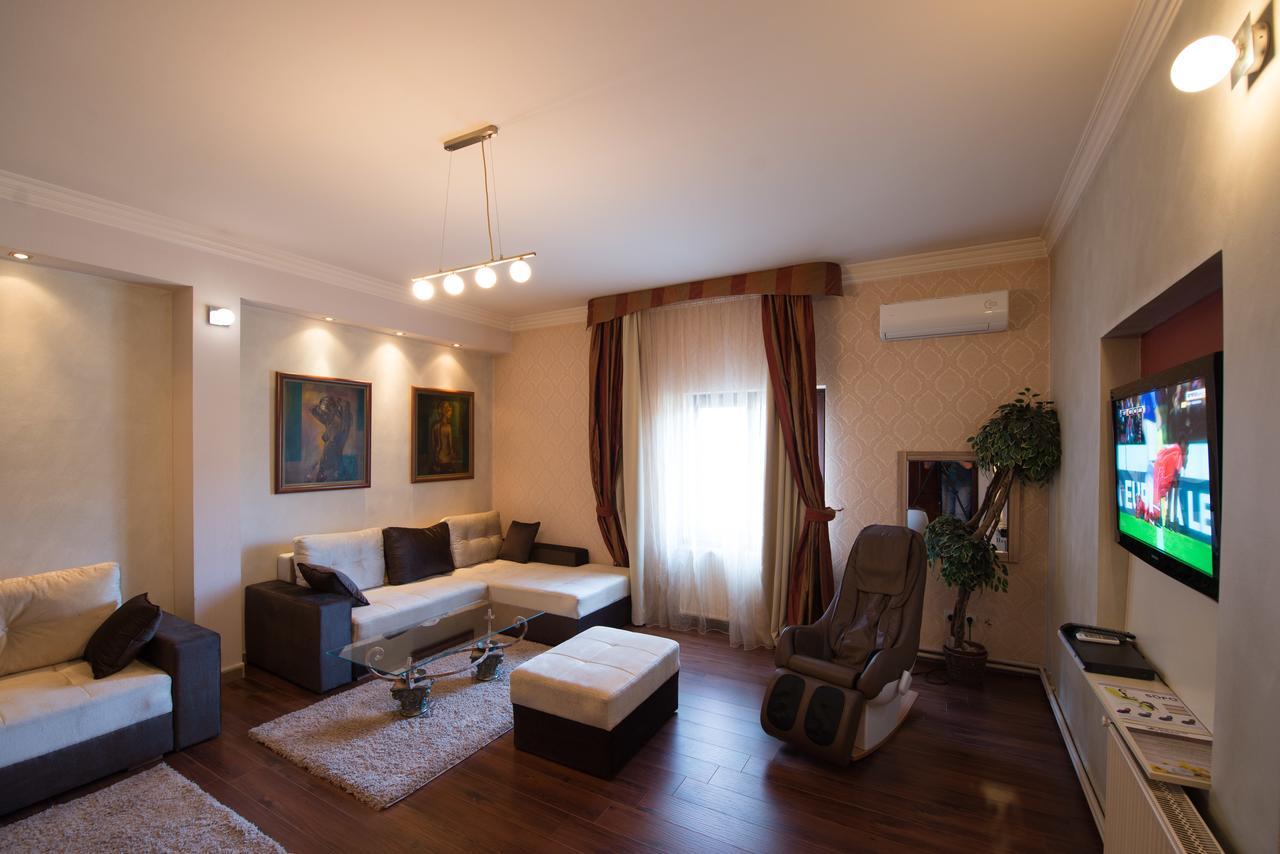 Klub Satelit Zlatibor Bed & Breakfast Eksteriør bilde