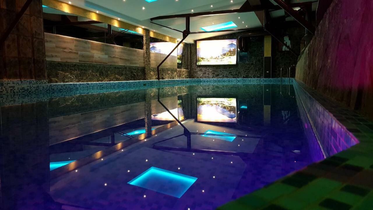Klub Satelit Zlatibor Bed & Breakfast Eksteriør bilde