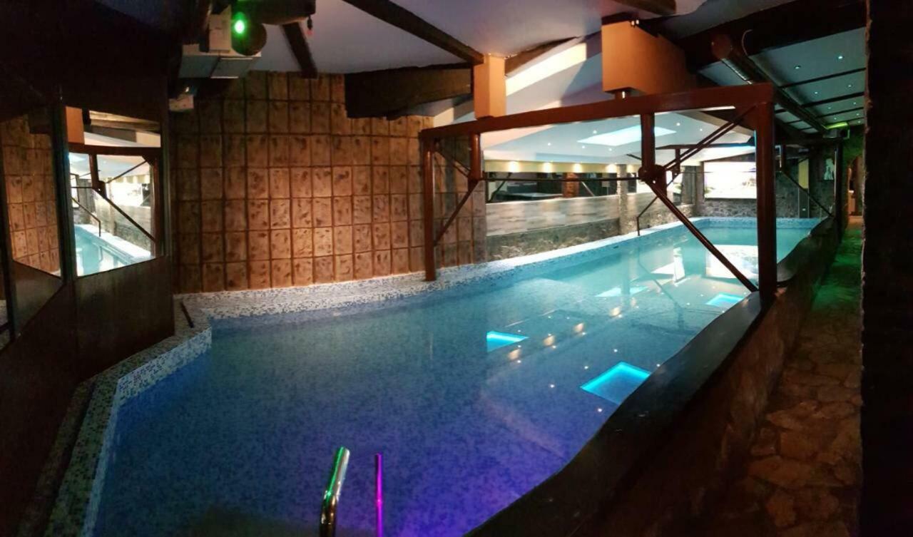 Klub Satelit Zlatibor Bed & Breakfast Eksteriør bilde