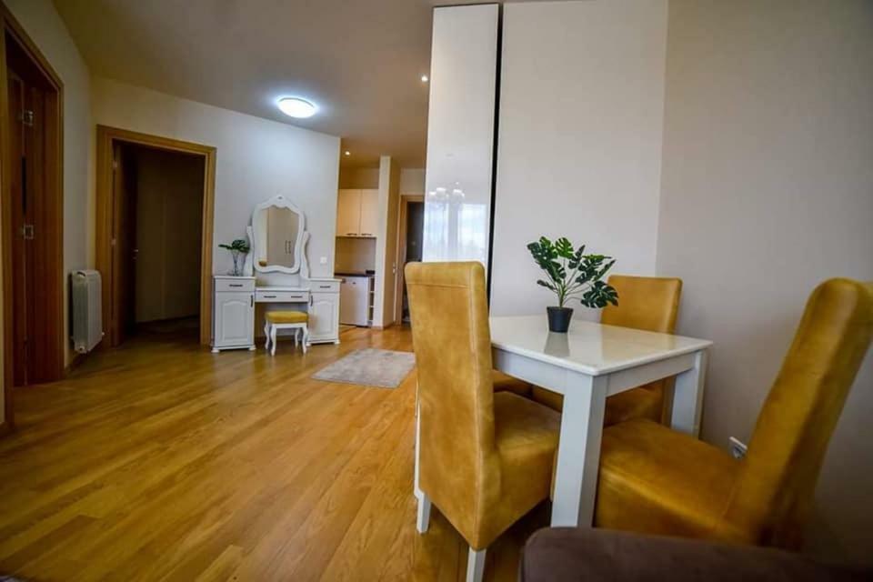 Klub Satelit Zlatibor Bed & Breakfast Eksteriør bilde